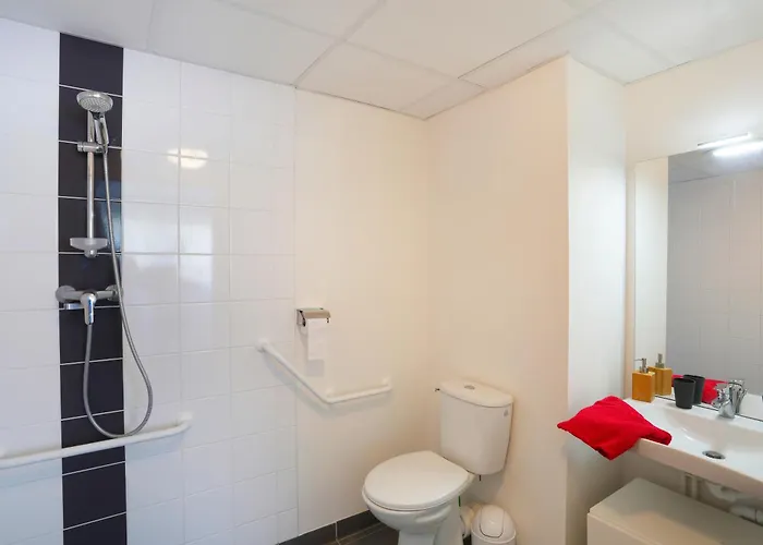 Nemea Beaumois Апарт-отель